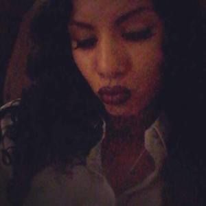 Meet your Posher, Katiria